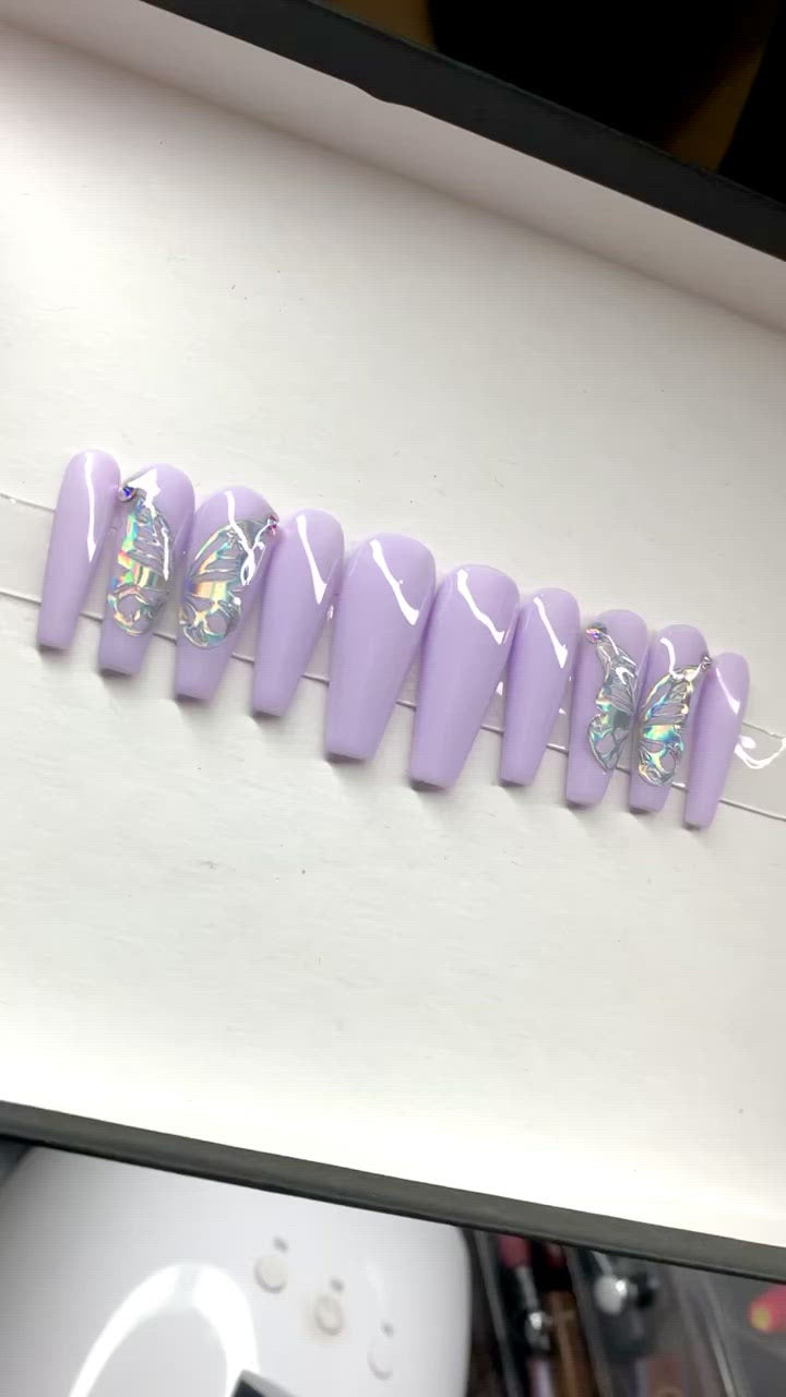 MTO - Majesty | Lavender butterfly holographic nails