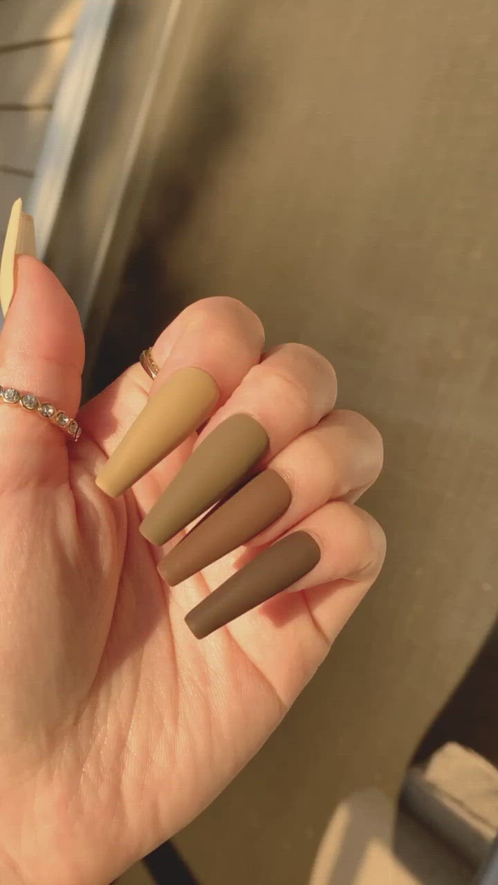 MTO - Shades of Cocoa | Gradient Nude Nails