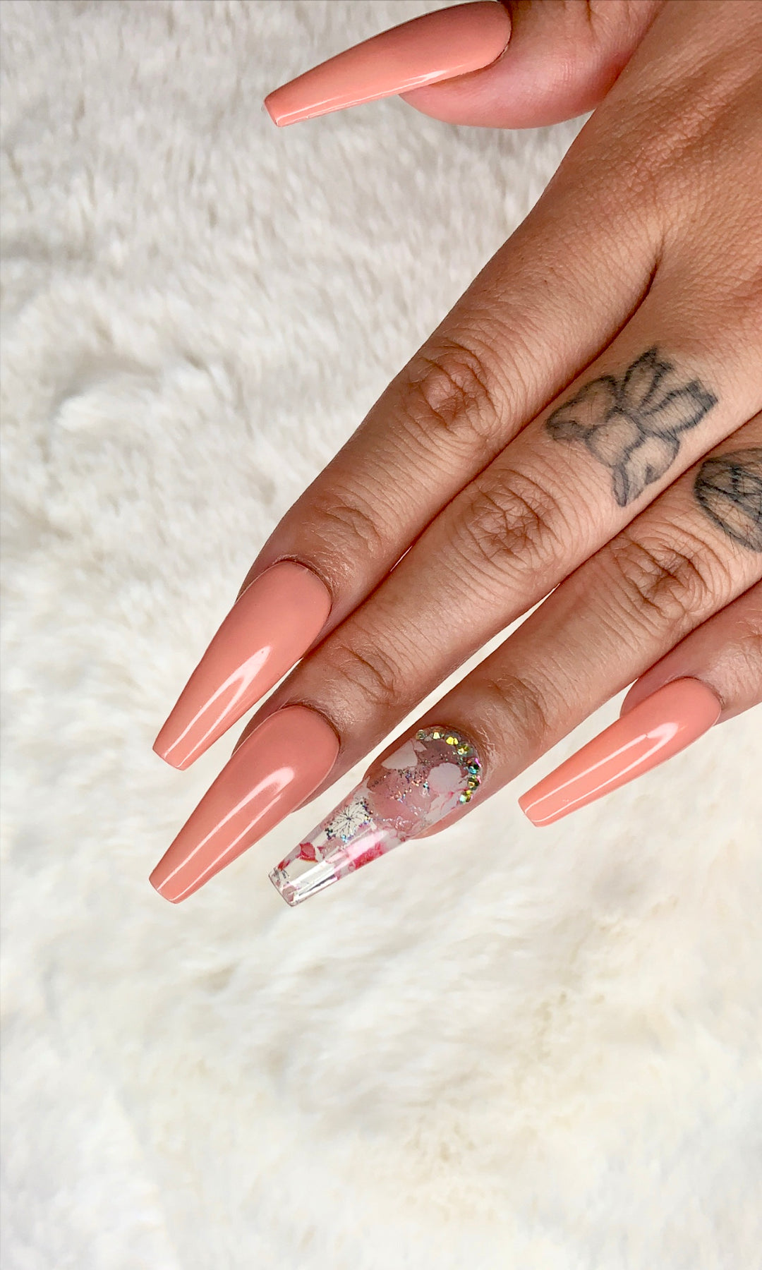 MTO - Princess Peach | Peachy Nails with Flower Rhinestones